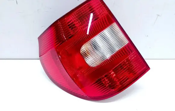 Skoda Yeti (5L) Rear/tail lights 5L0945111