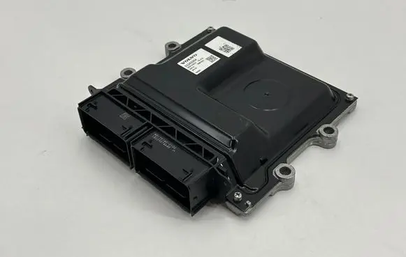 Volvo XC40 Engine control unit/module 32242004 0000153873