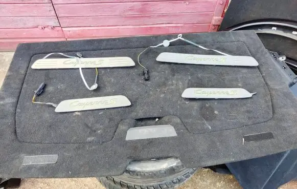 Porsche Cayenne (92A) sill trim set (inner) 7P5853467AQ