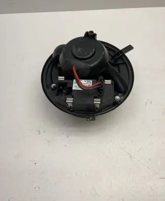 Audi A3 S3 A3 Sportback 8P Heater fan/blower 1K1820015E F995426Q 3C0907521B