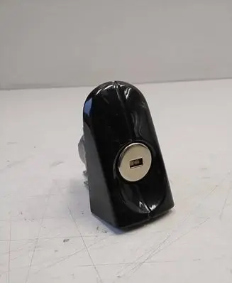 Ford Focus C-MAX Front door lock (next to the handle) 