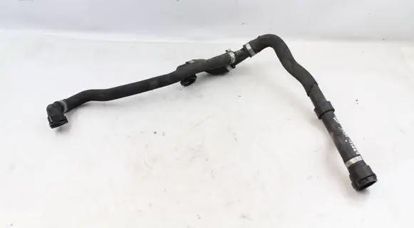 Engine coolant pipe/hose