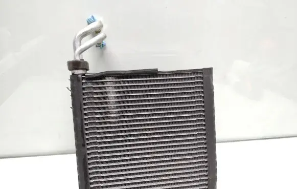 Air conditioning (A/C) radiator (interior)