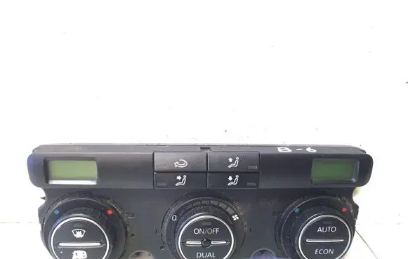 Volkswagen PASSAT B6 Air conditioner control unit module 74677530
