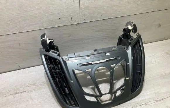 Ford C-MAX II Radio/GPS head unit trim AM5118835ACW
