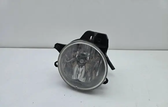 Toyota Auris E180 Front fog light 90008497 8122002110 23102018