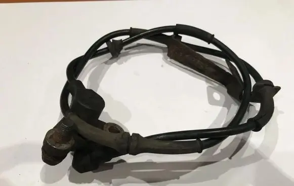 Volvo S40, V40 ABS brake wheel speed sensor 0265006366