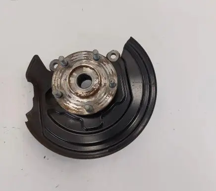 Nissan Leaf II (ZE1) Front wheel hub