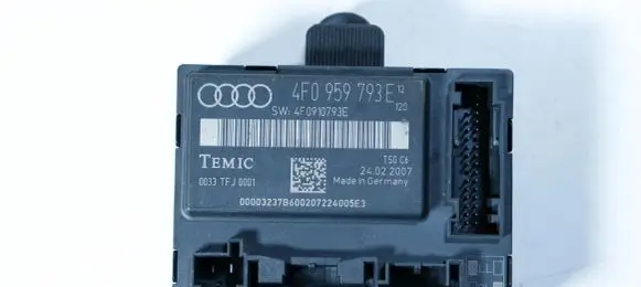 Audi A6 S6 C6 4F Door control unit/module 4F0959793E