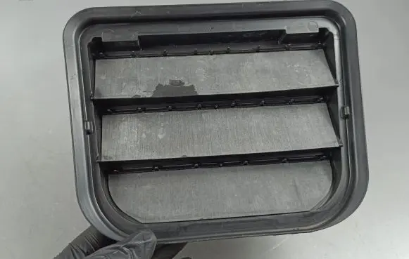 Polestar 2 Quarter panel pressure vent 
