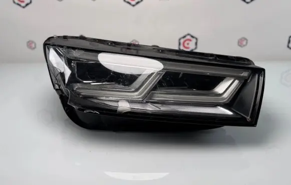 Audi Q5 SQ5 Headlight/headlamp 80A941034
