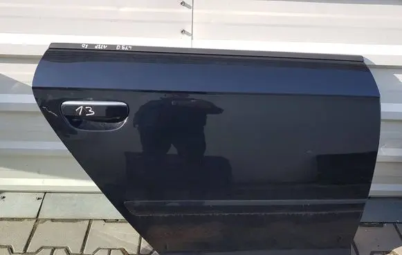 Audi A3 S3 8P Rear door 