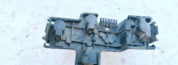 Opel Vectra A Tail light bulb cover holder