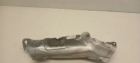 BMW 5 G30 G31 G38 Exhaust heat shield 8652464