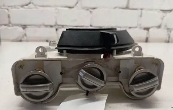 Ford Ranger Climate control unit 3UC3R