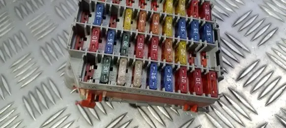 Volvo S60 Fuse box set 9162439