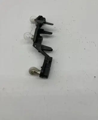 Toyota Avensis T250 Tail light bulb cover holder