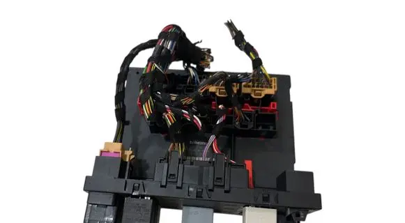 Audi A3 S3 8P Comfort/convenience module 8P0907279C H37S0301 F005V00493