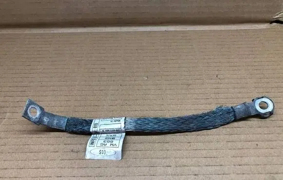 Volkswagen Up Negative earth cable (battery) 1S0971537B 18022011 61223004