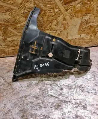 Volvo V70 Front bumper mounting bracket 08693182 BP3EA