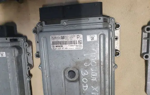 Jaguar XF X250 Engine control unit/module 9X2Q12A650PAE