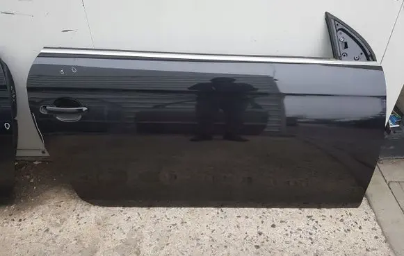 Volkswagen Eos Door (2 Door Coupe) 