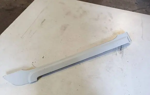 Hyundai H-1, Starex, Satellite Sliding door rail trim 839254H300