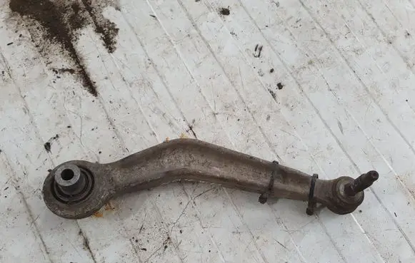 BMW 5 E39 Rear upper control arm/wishbone NOCODE