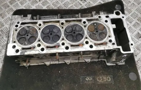 Mercedes-Benz S W220 Engine head R2680160901