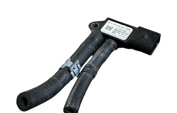 Audi 100 S4 C4 Exhaust gas pressure sensor 059906051C 0281006083 120109T2309E