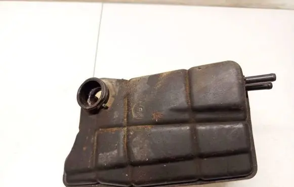 Ford Mondeo Mk III Coolant expansion tank/reservoir 1S718K218