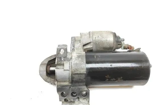 BMW 5 F10 F11 Starter motor 7801203