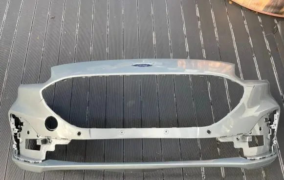 Ford Kuga III Front bumper C090864871SM022