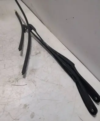 BMW 5 F10 F11 Headlight wiper blade set 7203156