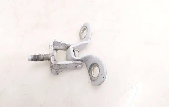 Ford Kuga II Tailgate/trunk/boot hinge
