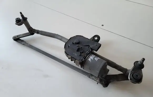 Volkswagen PASSAT B7 Wiper motor