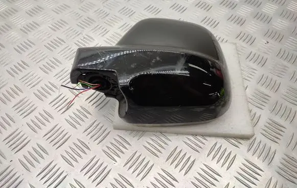Peugeot Traveller Front door electric wing mirror