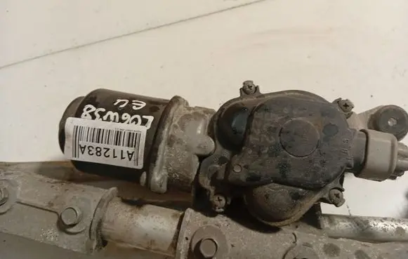 Subaru Legacy Wiper motor 
