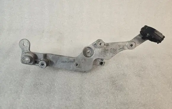 Volvo XC40 Other engine bay part 31493256