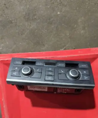 Audi A6 S6 C6 4F Climate control unit 4F1820043AG