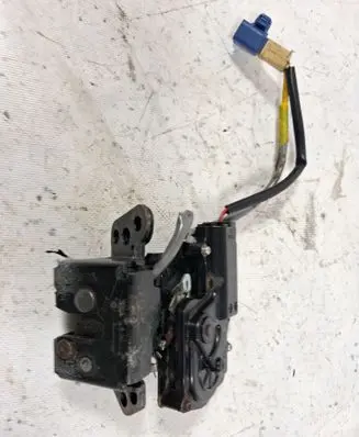 Toyota Corolla Verso AR10 Tailgate/trunk/boot lock/catch/latch