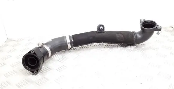 Audi A3 S3 8V Intercooler hose/pipe 04L145762AD 04L145828D