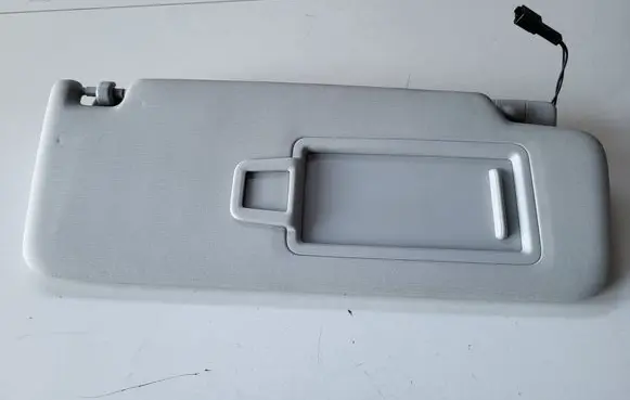 Skoda Superb B8 (3V) Sun visor