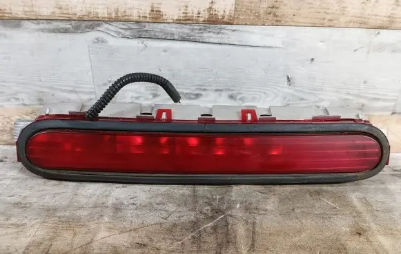 Toyota Corolla Verso AR10 Third/center stoplight 815700F011
