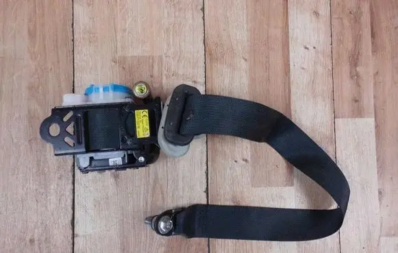 Mazda 6 Front seatbelt GHP957L30B02