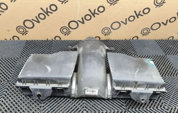 Chevrolet Corvette C6 Air filter box 152989 15298964 2535152