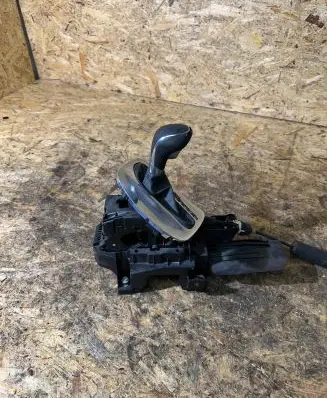 Opel Insignia A Gear selector/shifter in gearbox 13306867 00034334 565537081