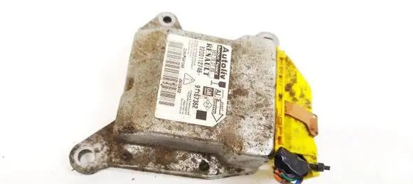 Renault Trafic II (X83) Airbag control unit/module 8200112746 550790700
