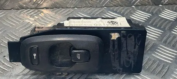 Volvo XC70 Electric window control switch BP2THTWB1 1805 1094120