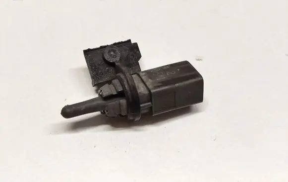 Audi A5 8T 8F Outside/external air temperature sensor 8Z0820635A